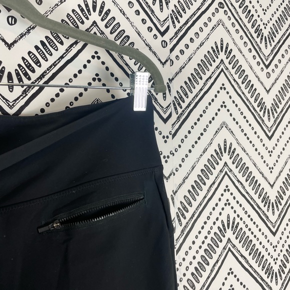 Women Athleta Black Stretch Slip on Smooth Ponte Stellar Trouser Pants Sz L Tall - Picture 7 of 10